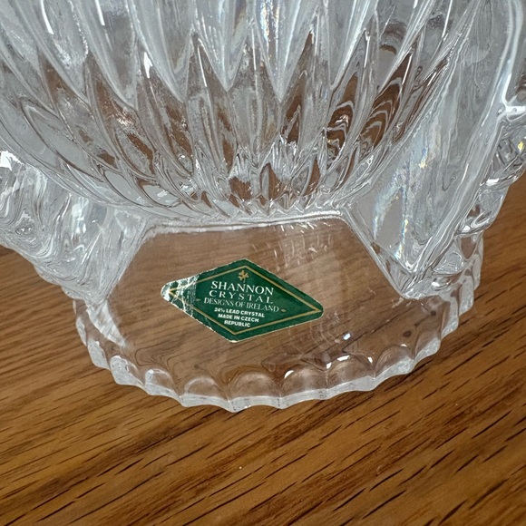 A Shannon Crystal by Godinger 24% Lead Crystal Covered Turkey Dish - Picture 3 of 7